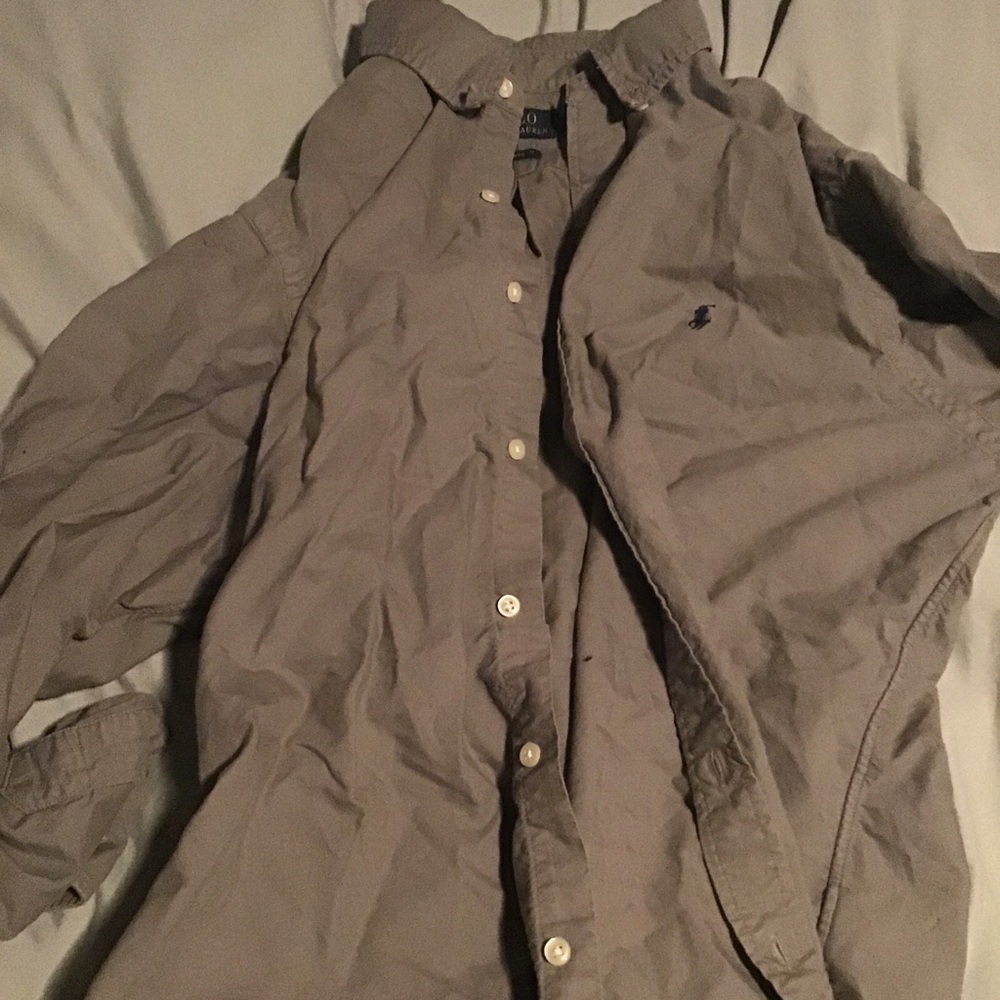 Ralph Lauren Gray Button-Up Shirt